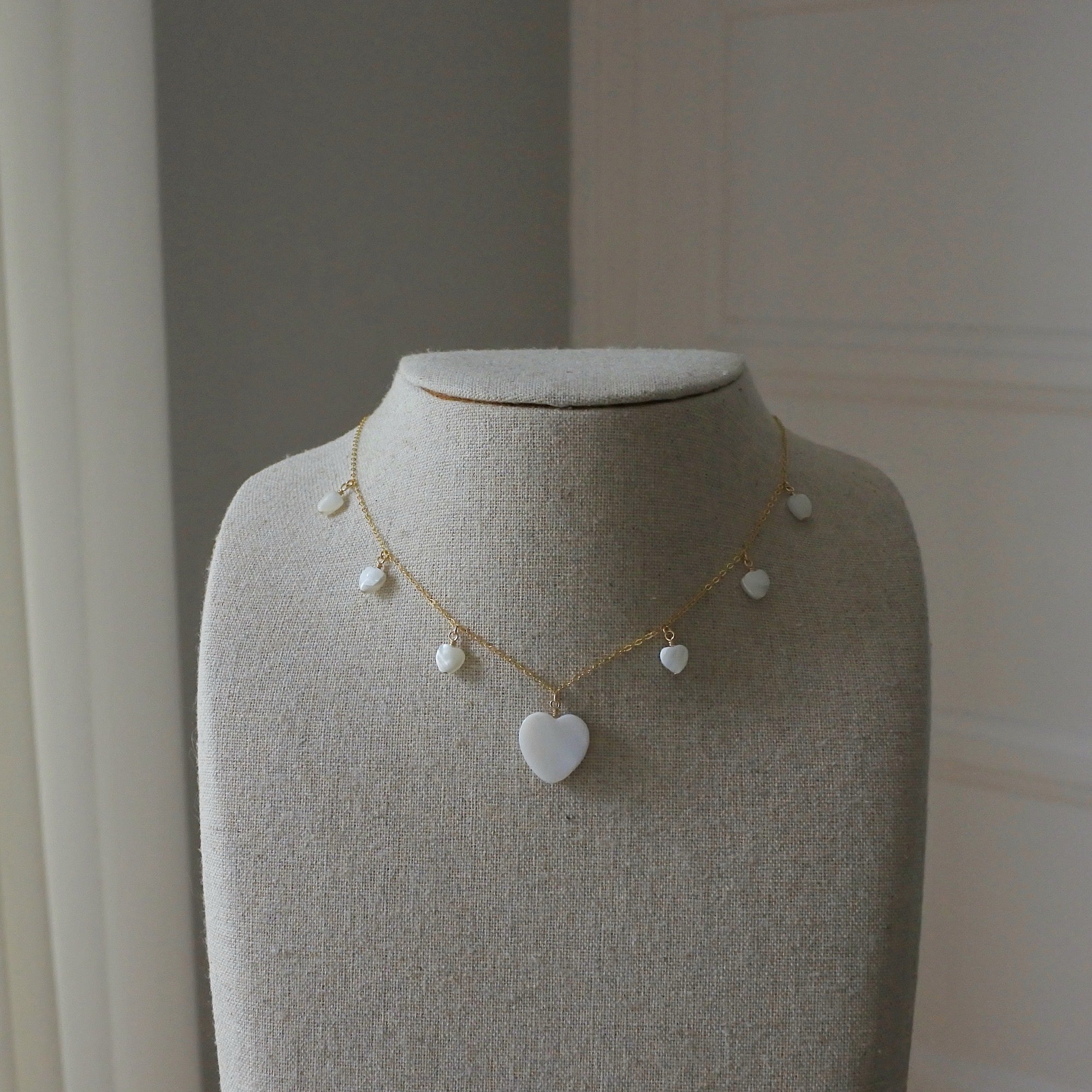 Collier Coeur en Nacre