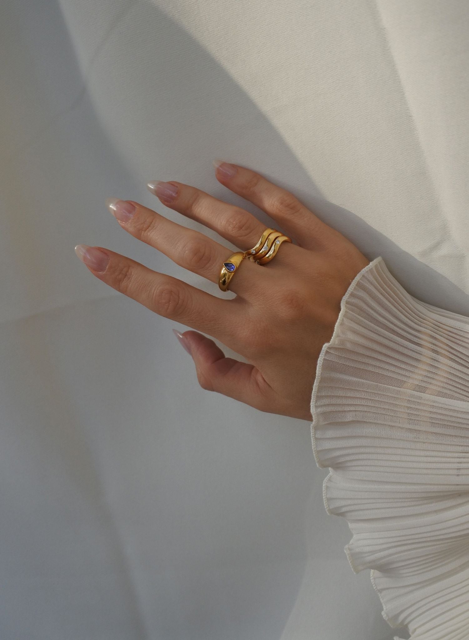 bague-goutte-tanzanite-plaqué-or-pierre-fine-gemstone-bijou-femme-Bento-jewelry