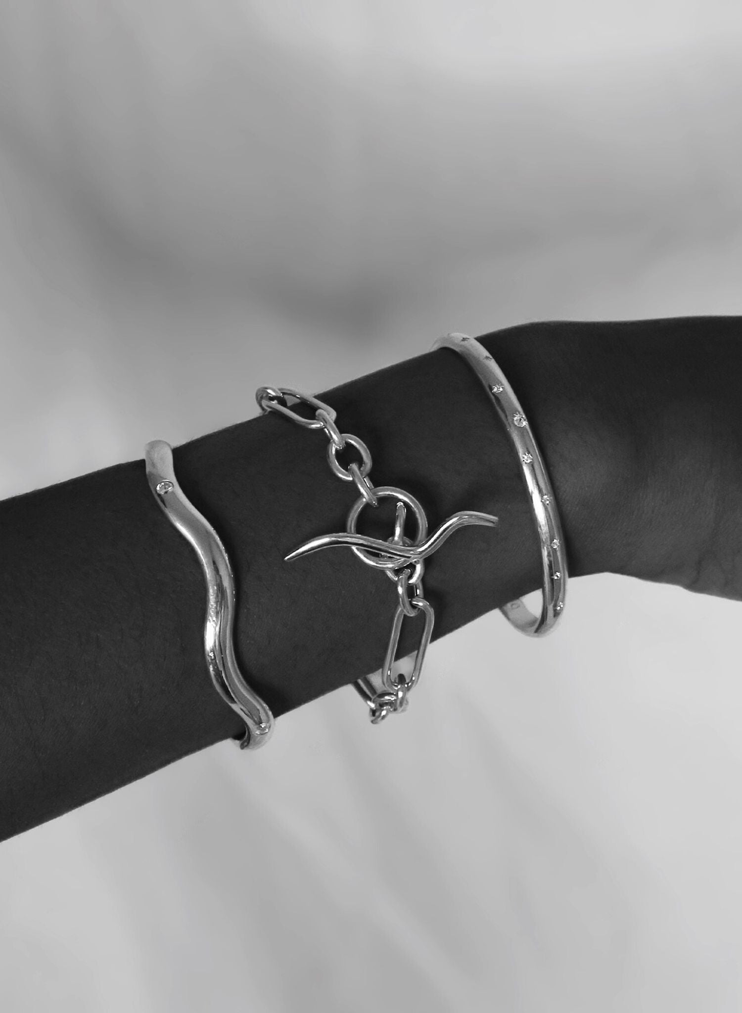bracelet-Muse-argent-fermoir-sein-bijou-femme-madeinfrance-fait-en-france-Bento-jewelry
