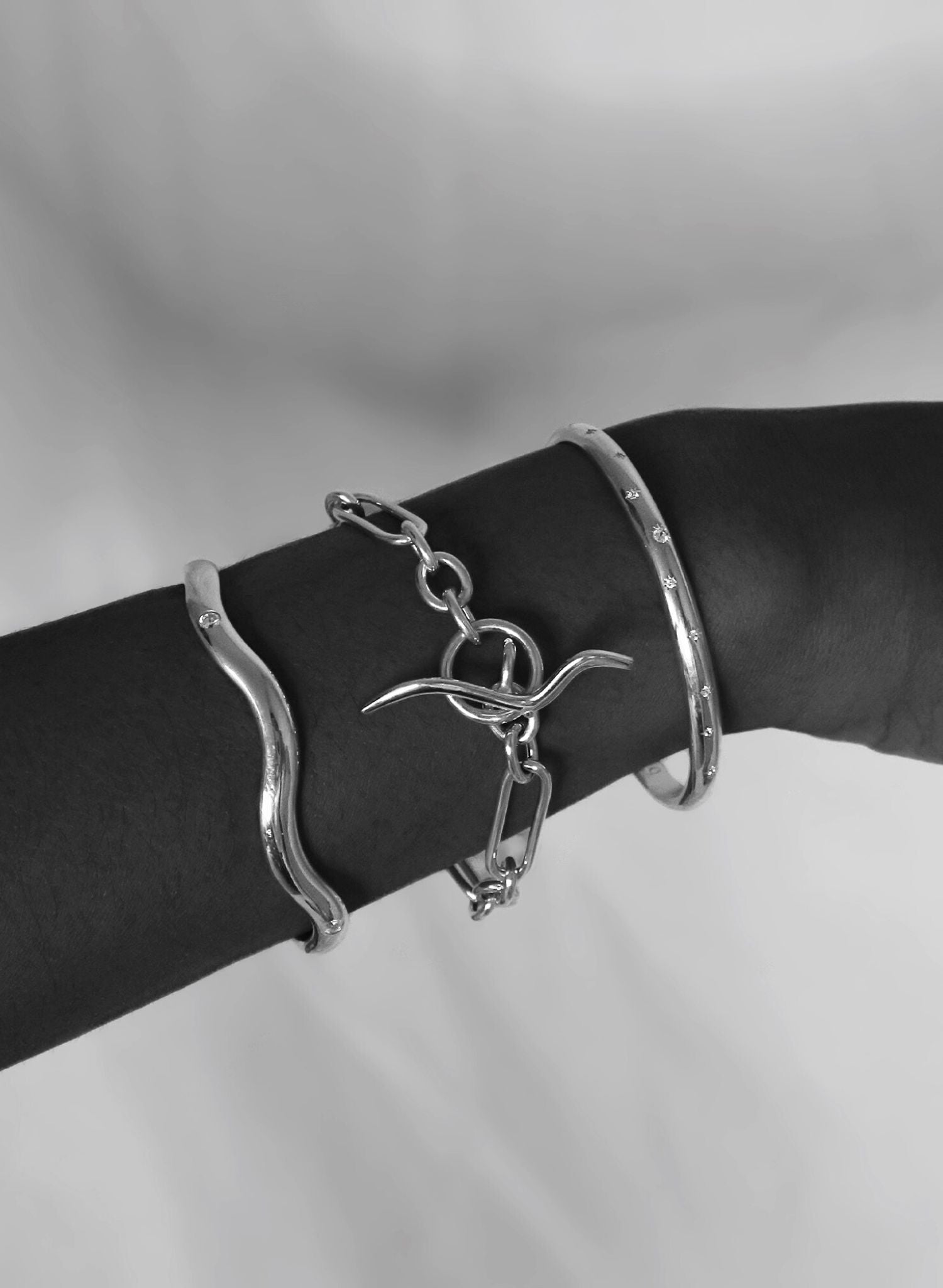 bracelet-vague-jonc-wave-argent-bijou-femme-madeinfrance-fait-en-france-Bento-jewelry