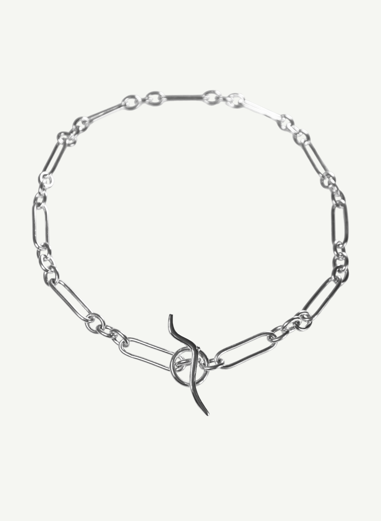 collier-Muse-argent-fermoir-sein-bijou-femme-madeinfrance-fait-en-france-Bento-jewelry