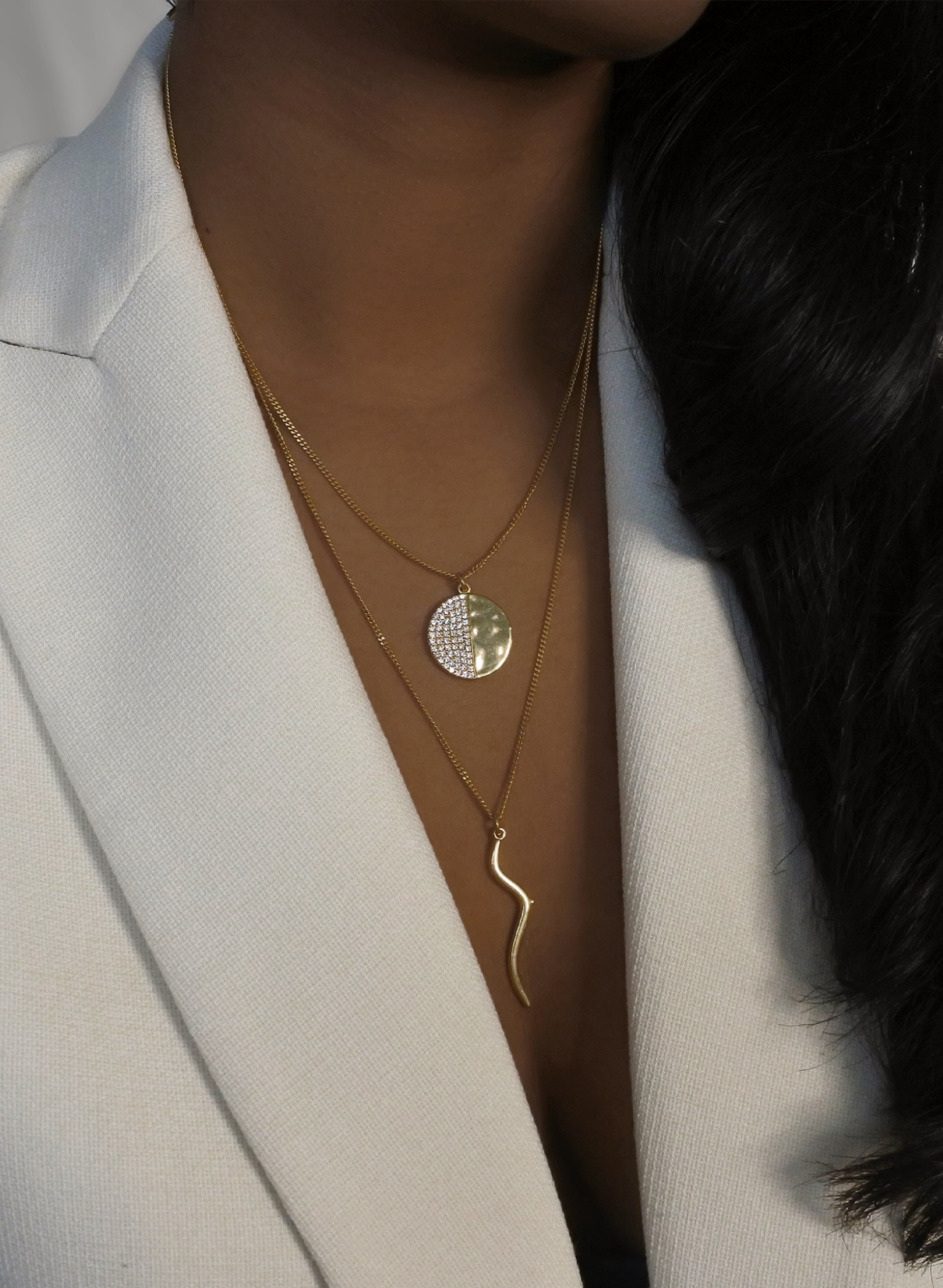 collier-demi-lune-plaqué-or-bijou-femme-madeinfrance-fait-en-france-Bento-jewelry