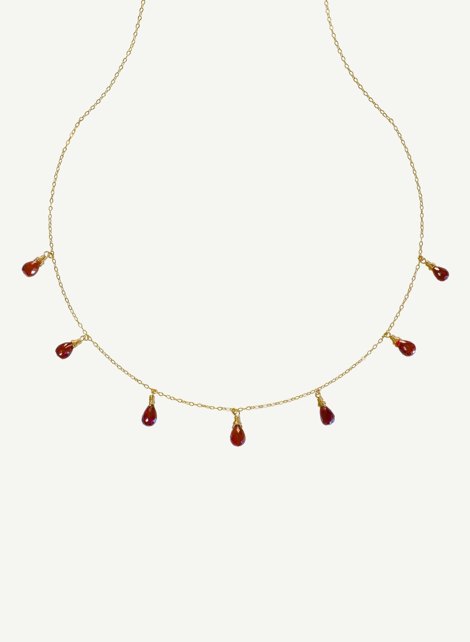 collier-sgoutte-grenat-bijou-femme-madeinfrance-fait-en-france-Bento-jewelry