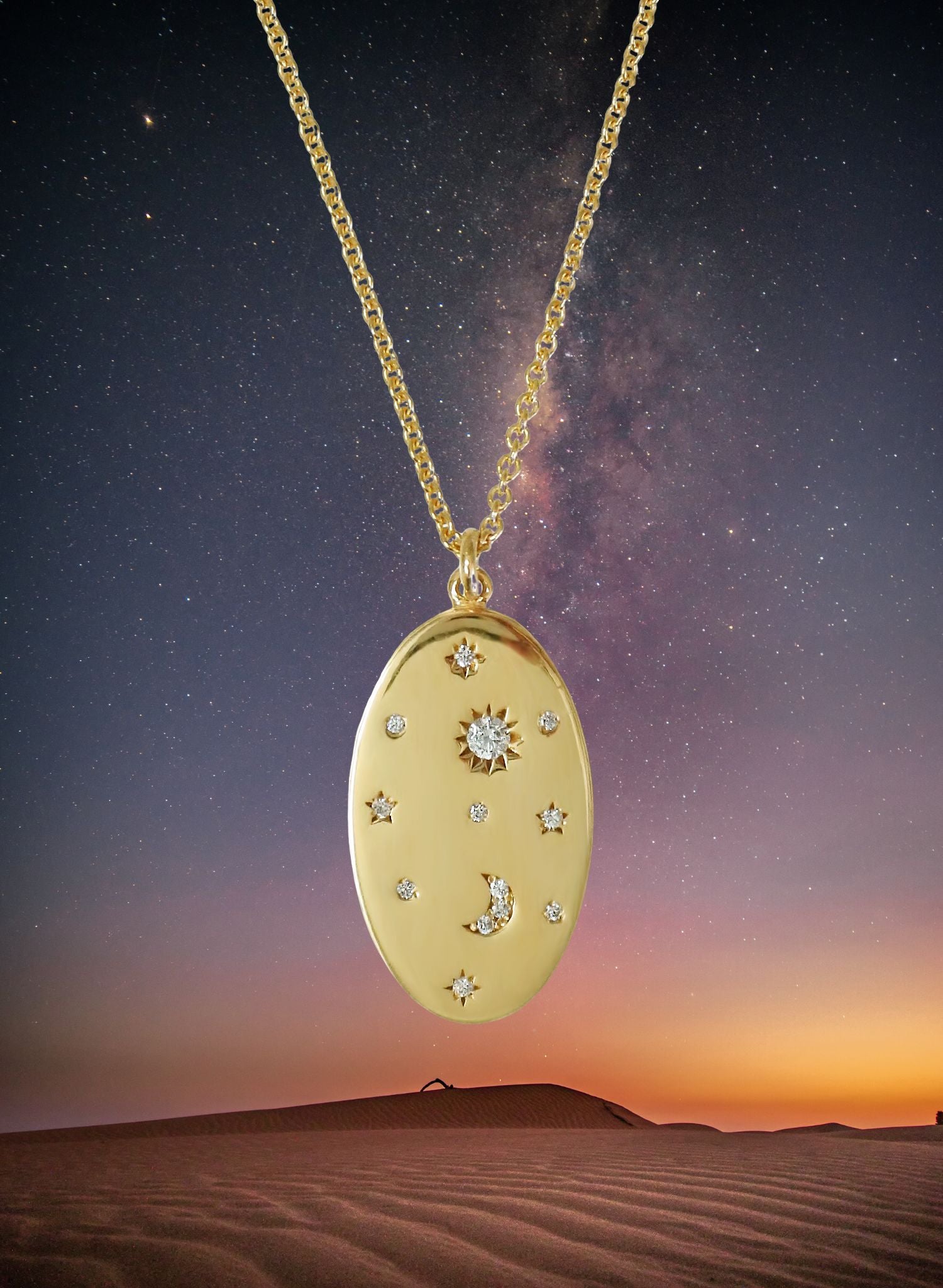 collier-univers-l'univers-a-votre-dos-plaque-ou-bijou-femme-madeinfrance-fait-en-france-Bento-jewelry