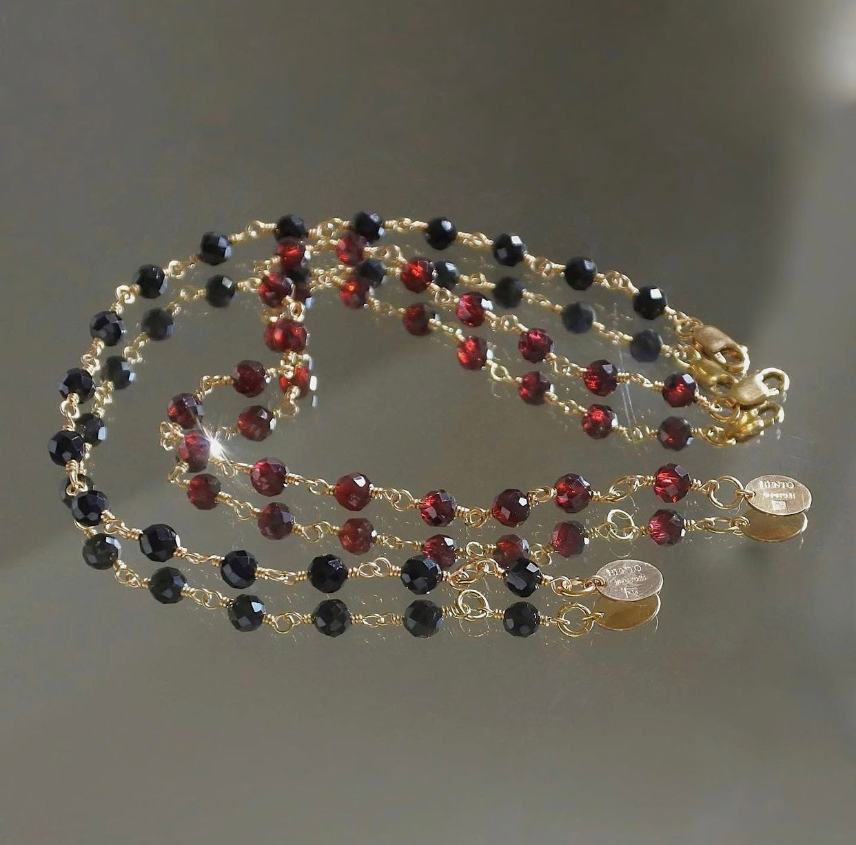 bracelet-spinelle-noire-femme-madeinfrance-fait-en-france-Bento-jewelry