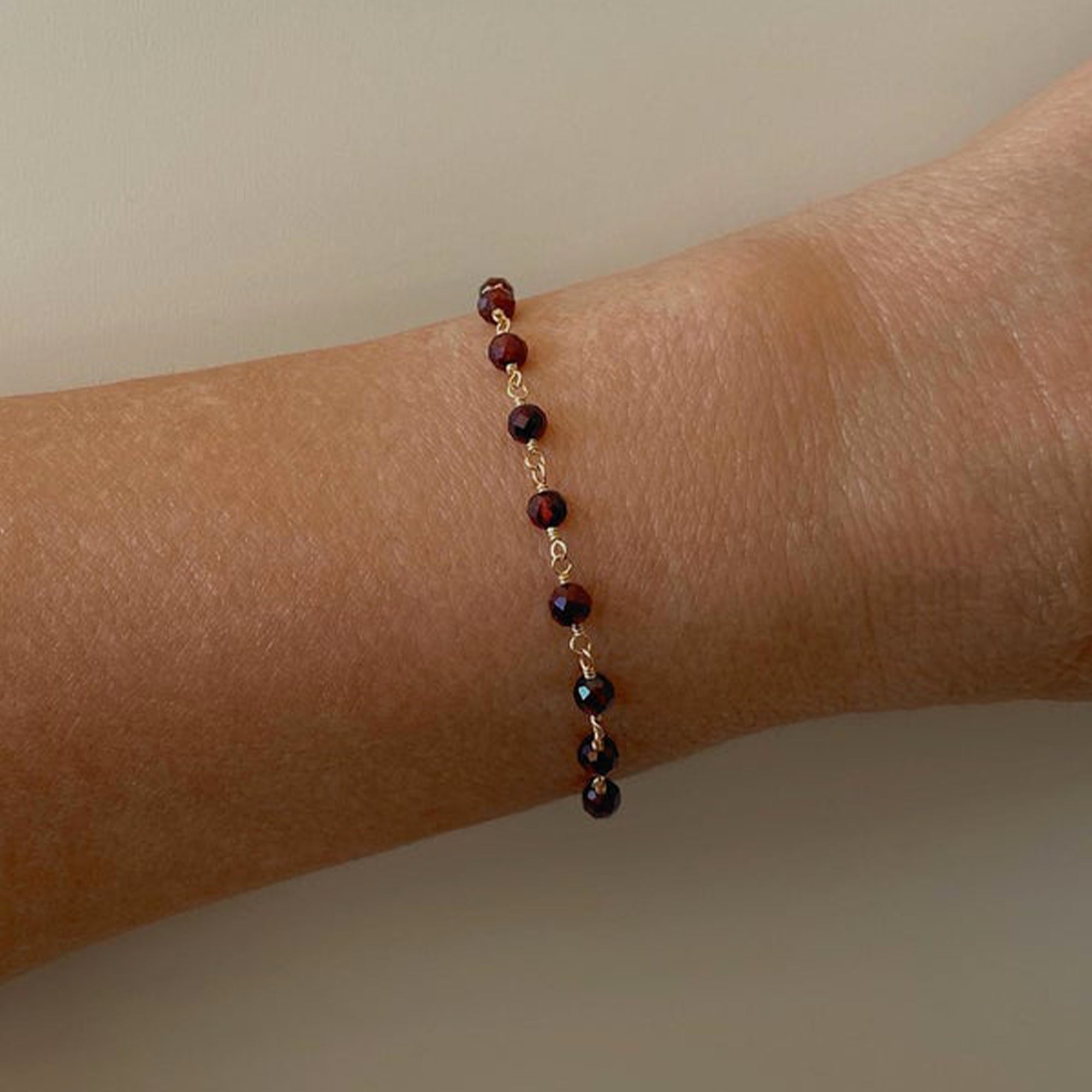 bracelet-grenat-bijou-femme-madeinfrance-fait-en-france-Bento-jewelry